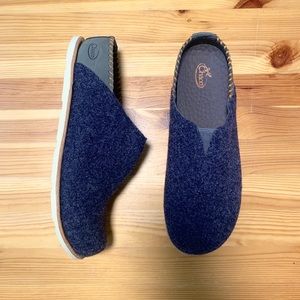 chaco harper slipper